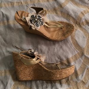 Women’s buckle wedges